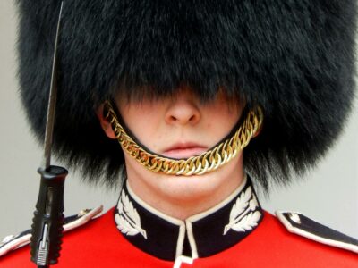 Relève de la garde, Guy Fawkes Night et garden-parties : les traditions qui font l'Angleterre