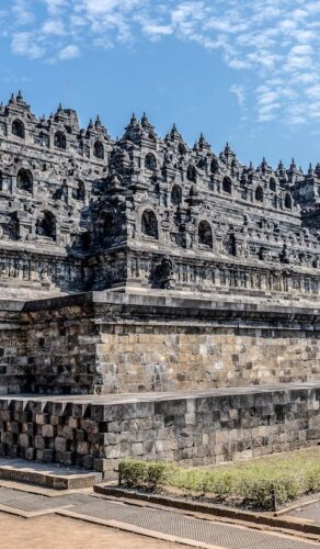 Cultures d'Asie — panorama du temple de Borobudur, Indonésie