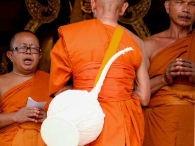 Mille pagodes et un sourire : la ferveur bouddhiste au cœur de la vie birmane