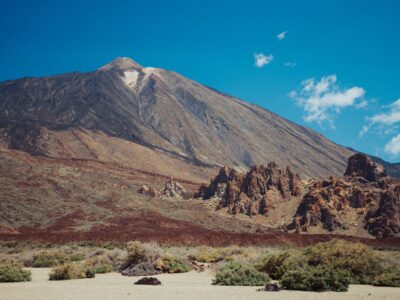 Canaries, Pyrénées et Costa Brava : la nature espagnole entre volcans et Méditerranée