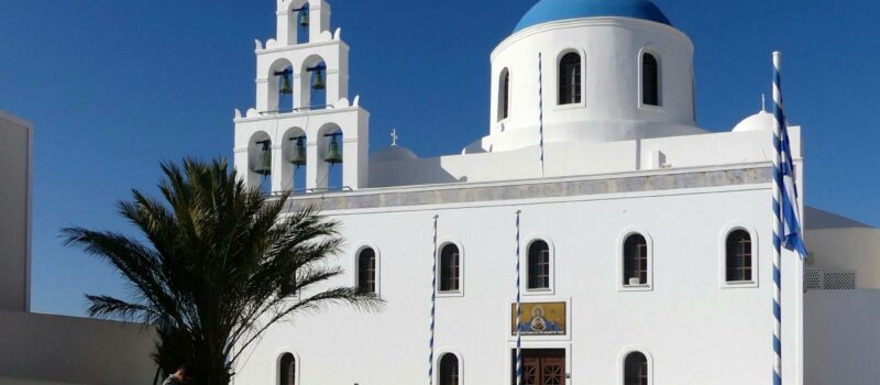 Pâques orthodoxe, panégyries et philoxénia : les traditions grecques entre foi, fête et hospitalité sacrée