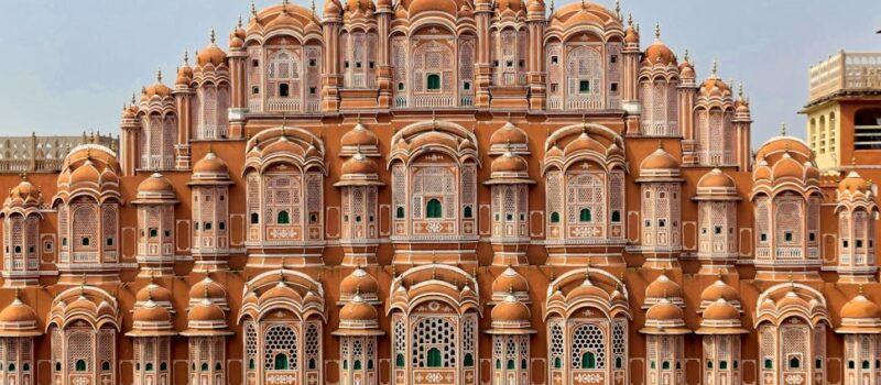 Jali, saris et miniatures mogholes : un pays où chaque surface est une œuvre d'art