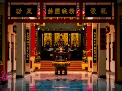 Songket, étain et shophouses : l'esthétique d'un carrefour des mondes