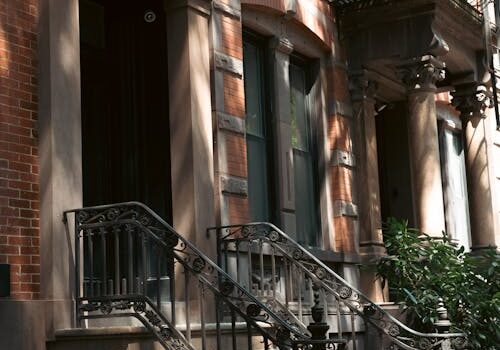 Brownstones, lofts et mid-century : l'esthétique américaine entre audace et nostalgie
